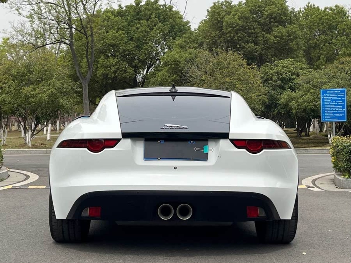 捷豹 F-TYPE  2018款 3.0T 硬頂版圖片