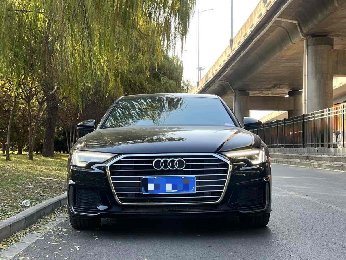 奧迪 奧迪A6L  2023款 改款 40 TFSI 豪華動感型圖片