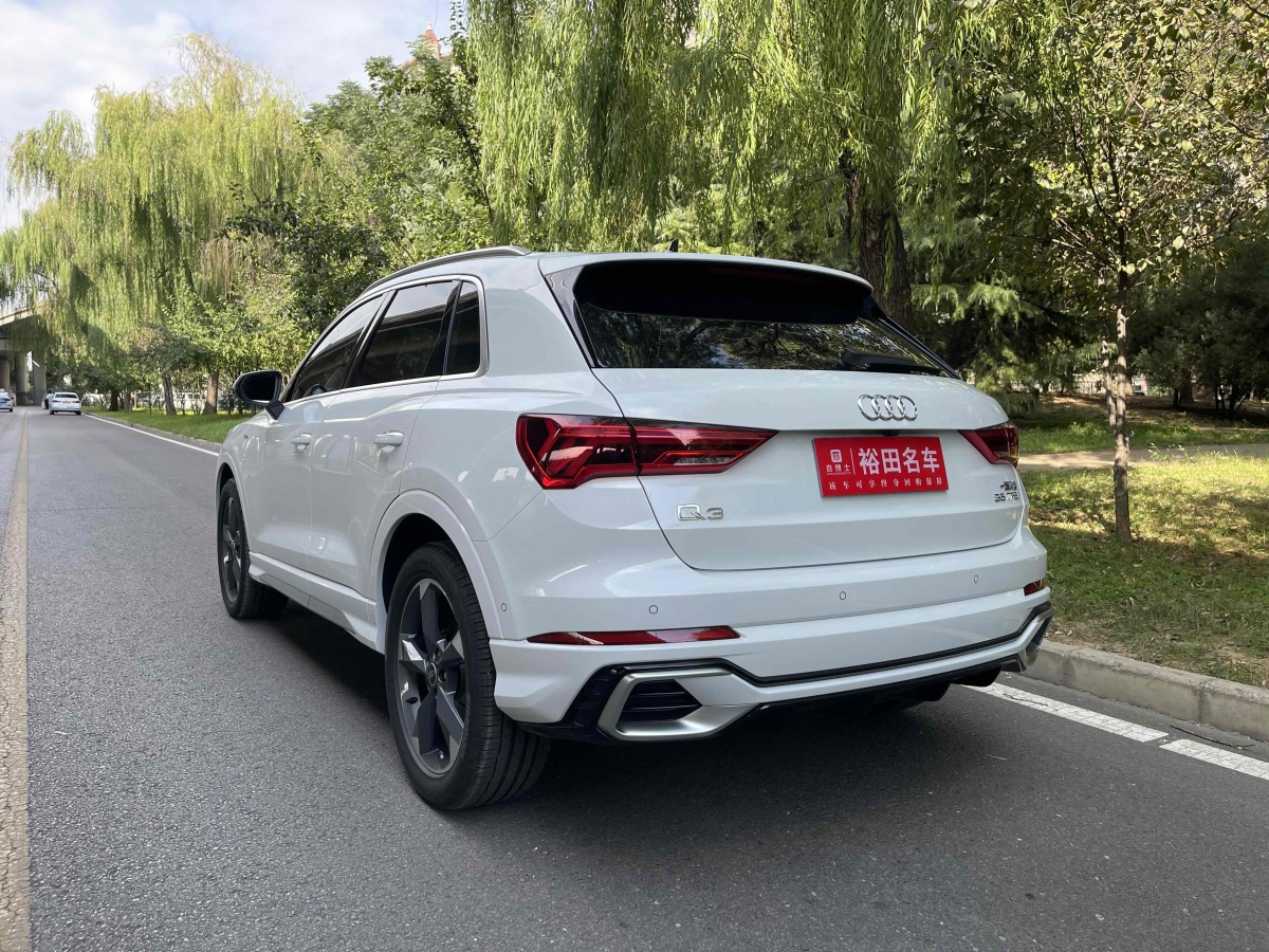 奧迪 奧迪Q3  2024款 35 TFSI 時尚動感型圖片