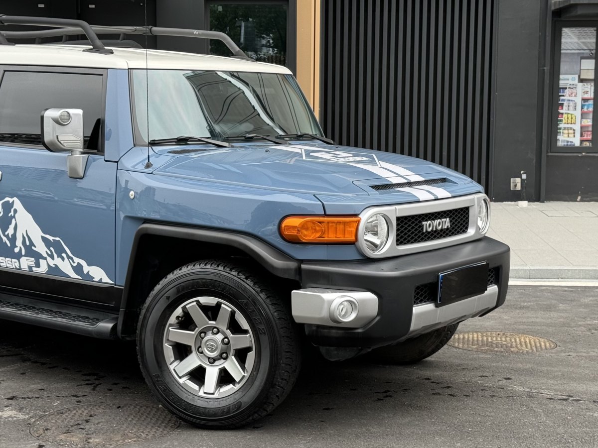 2019年7月豐田 FJ 酷路澤  2013款 4.0L