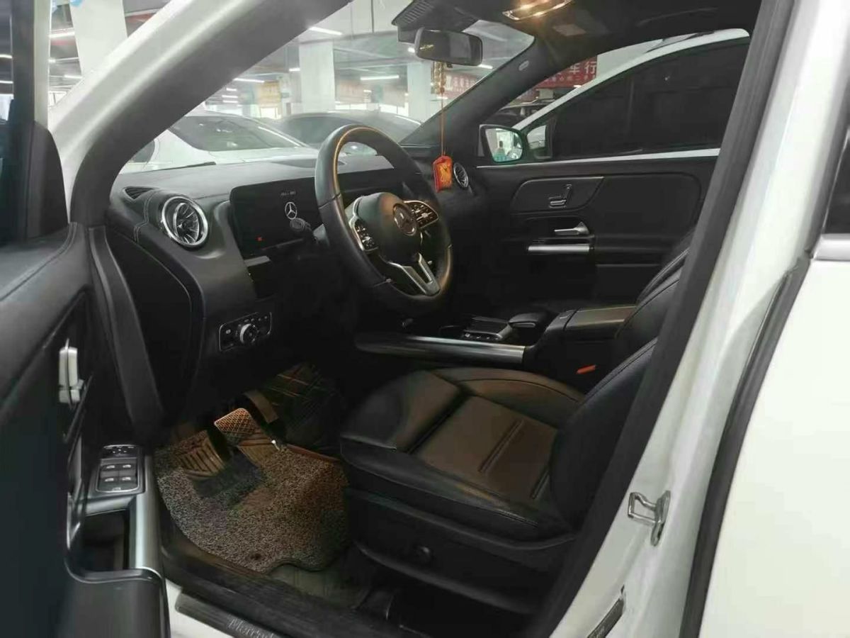 奔馳 奔馳GLA AMG  2021款 AMG GLA 45 4MATIC+圖片