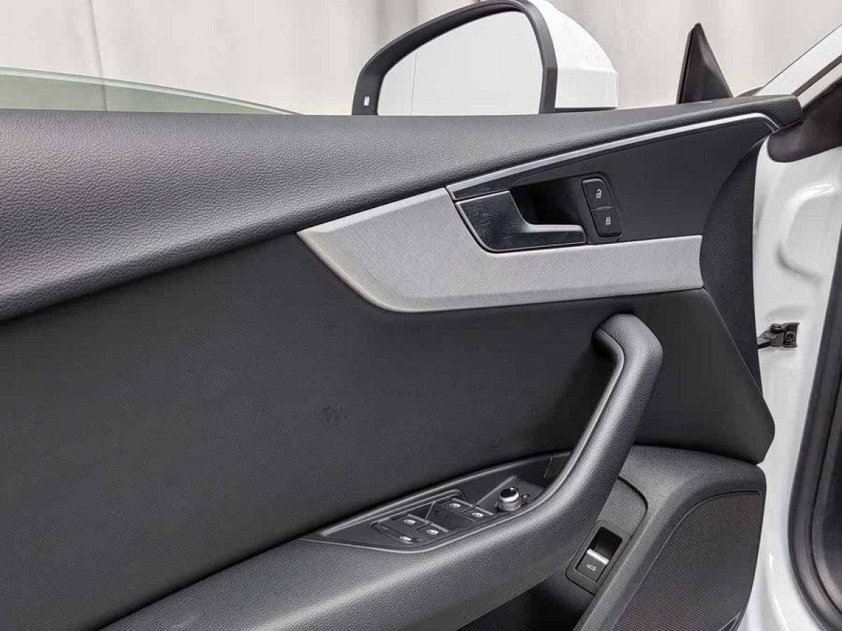 奧迪 奧迪A5  2023款 Sportback 40 TFSI 時尚動感型圖片