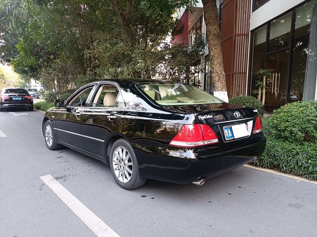 豐田 皇冠  2005款 3.0L Royal Saloon G VIP圖片