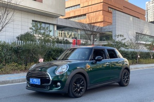 MINI MINI 1.5T COOPER 五門版