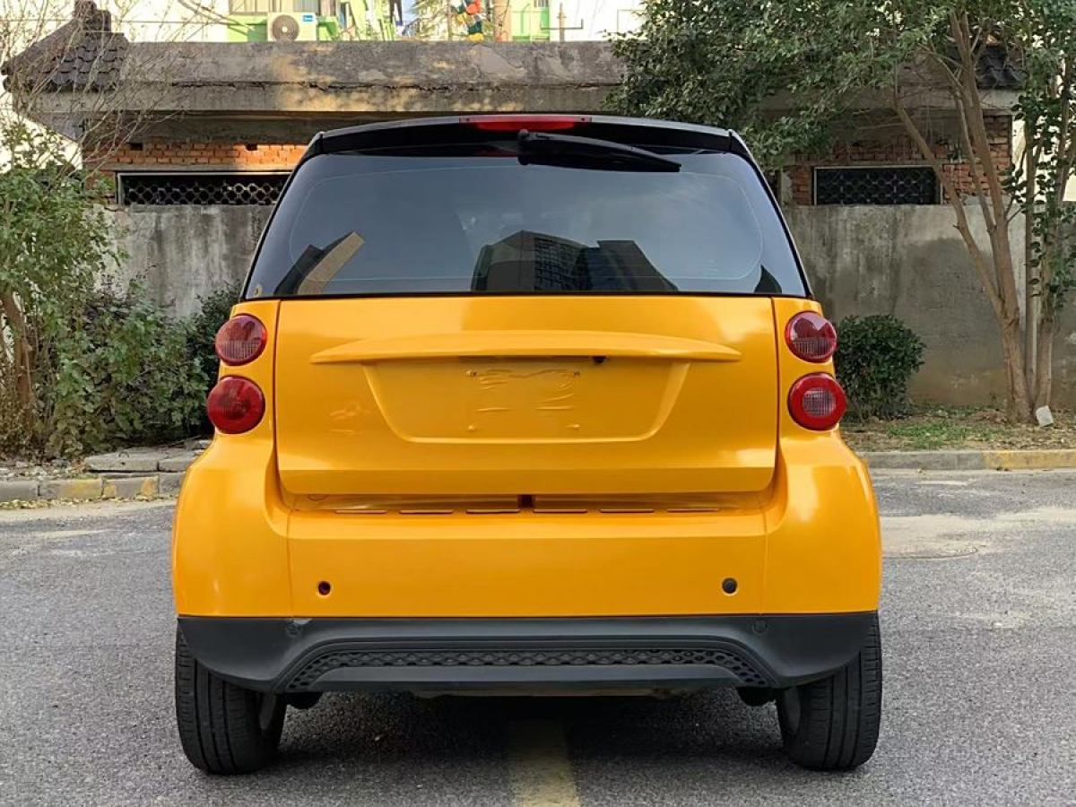 smart fortwo  2012款 1.0 MHD 硬頂標準版圖片