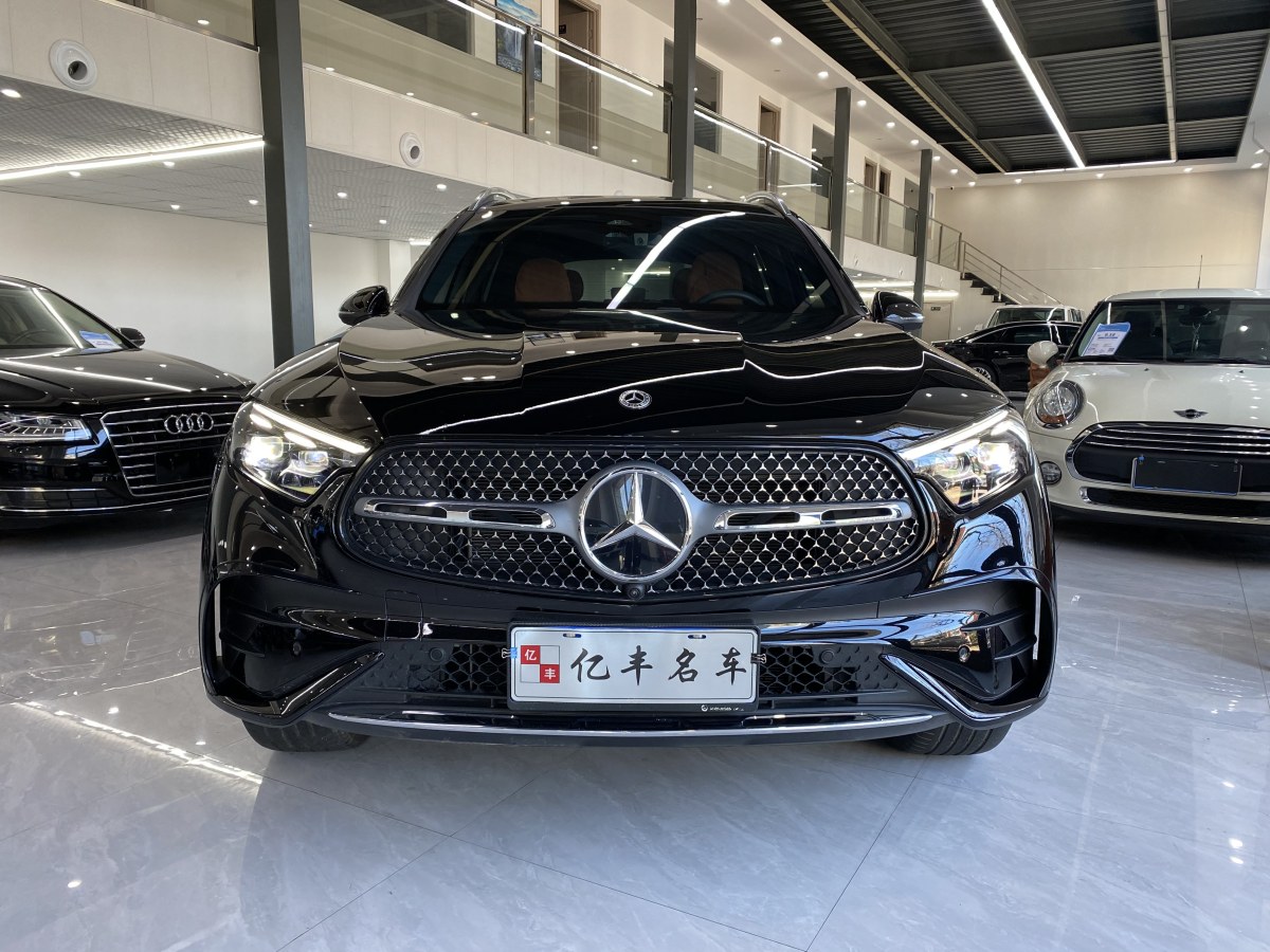 奔馳 奔馳GLC  2018款 改款 GLC 300 4MATIC 豪華型圖片