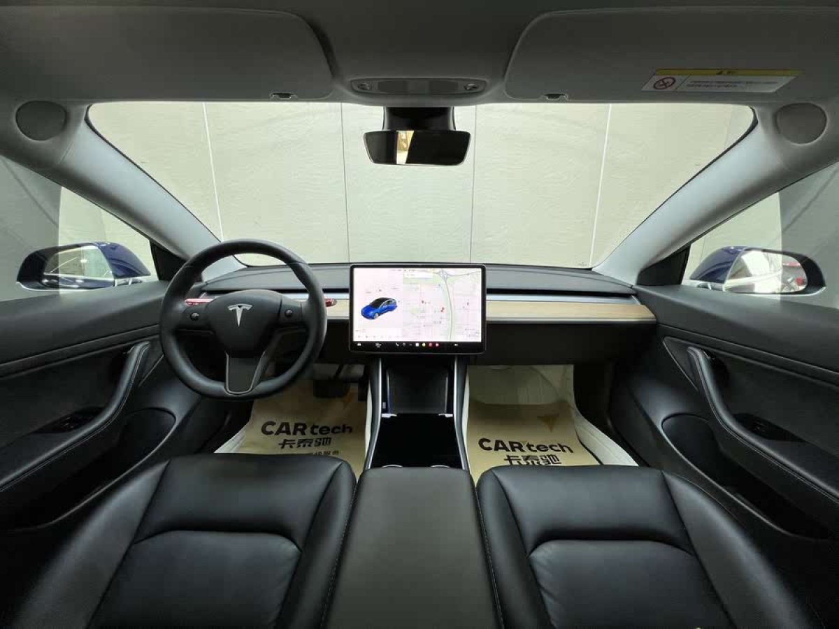 特斯拉 Model 3  2019款 標(biāo)準(zhǔn)續(xù)航后驅(qū)升級版圖片