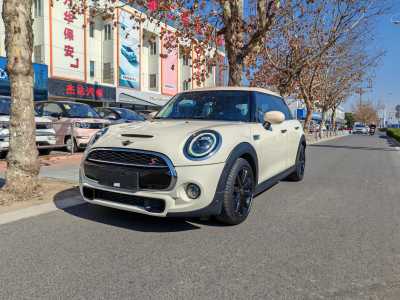 2020年3月 MINI MINI 2.0T COOPER S 經(jīng)典派 五門版圖片