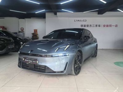 2024年5月 領(lǐng)克 領(lǐng)克07 EM-P 126長(zhǎng)續(xù)航 Ultra圖片
