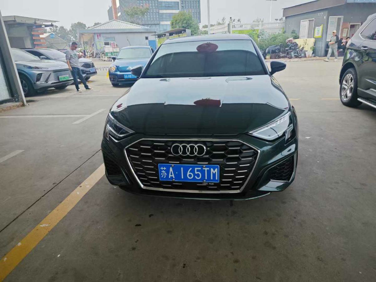 奧迪 奧迪A3  2023款 A3L Limousine 35 TFSI 豪華運(yùn)動(dòng)型圖片