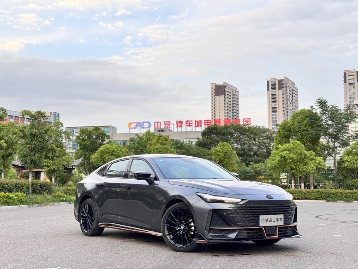 長安 長安UNI-V  2022款 1.5T 運動版圖片