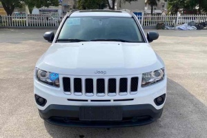 指南者 Jeep 2.0L 兩驅(qū)豪華版