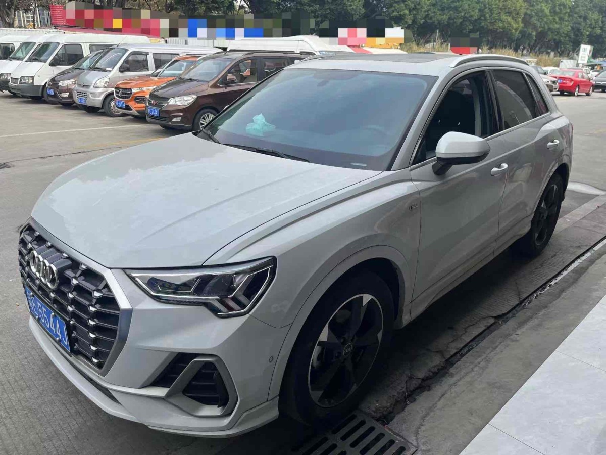 奧迪 奧迪Q3  2024款 35 TFSI 進(jìn)取動(dòng)感型圖片