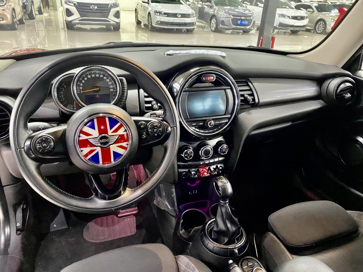 MINI CLUBMAN  2016款 改款 1.5T COOPER圖片