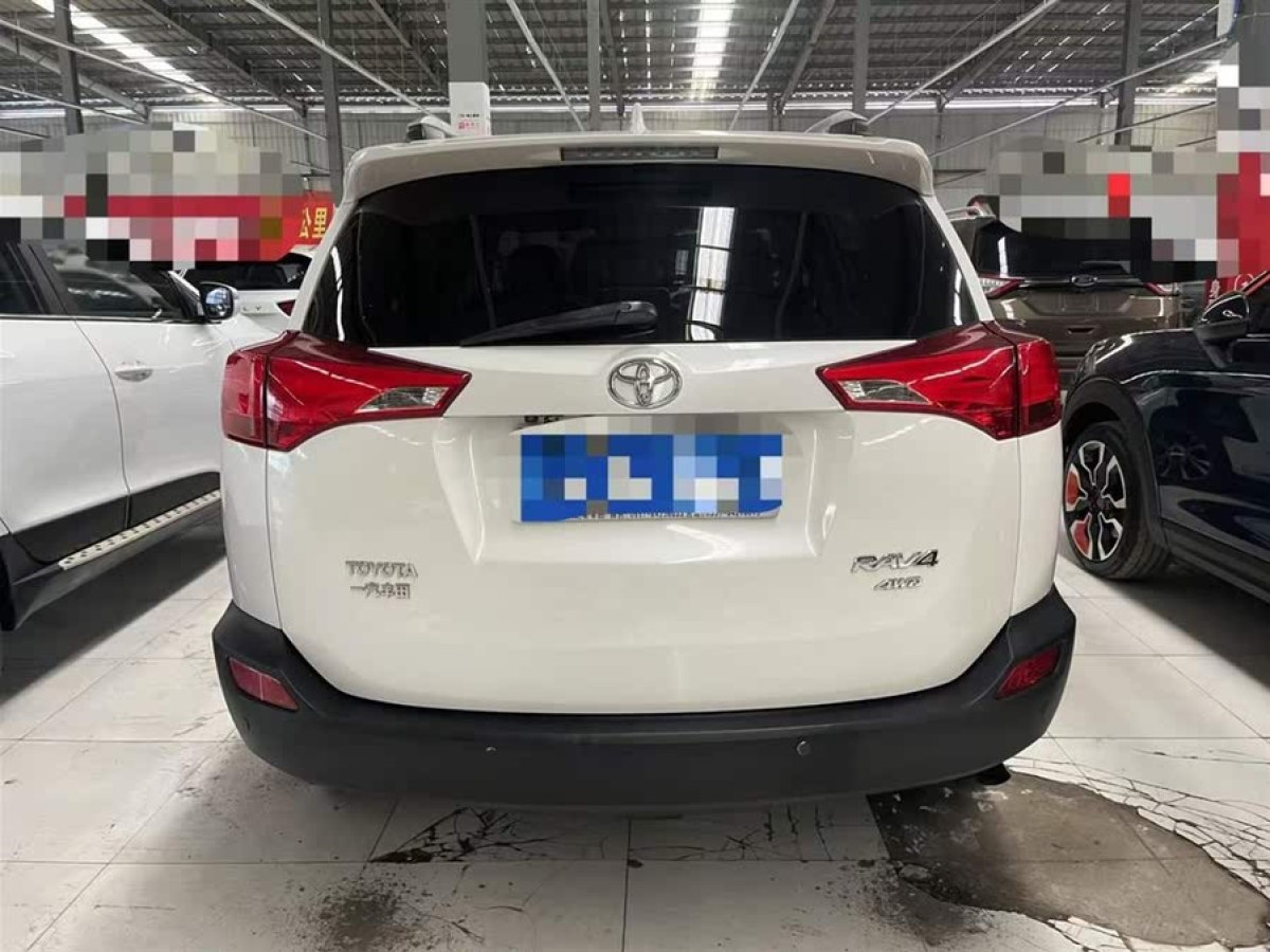 豐田 RAV4榮放  2015款 2.5L 自動(dòng)四驅(qū)精英版圖片
