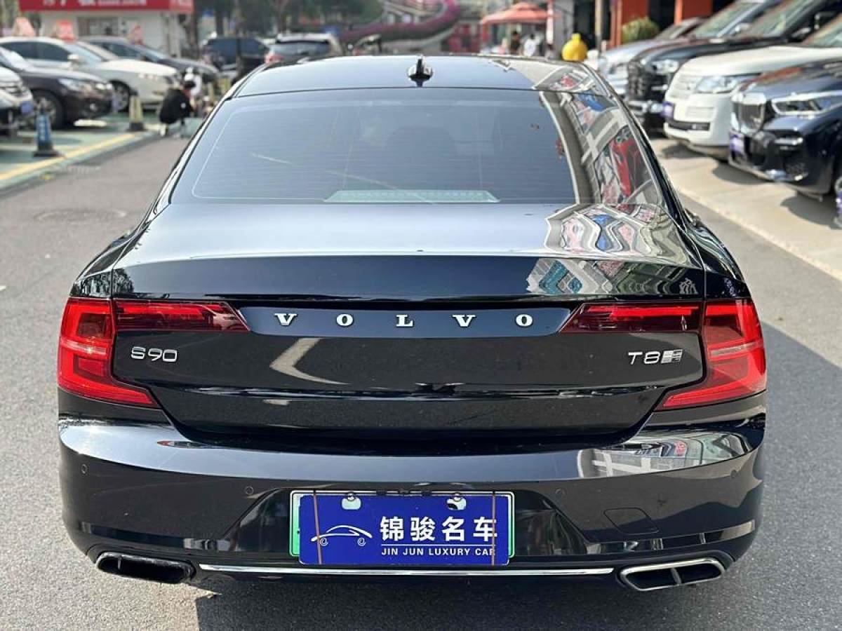 沃爾沃 S90新能源  2019款 T8 E驅(qū)混動(dòng) 智雅版圖片