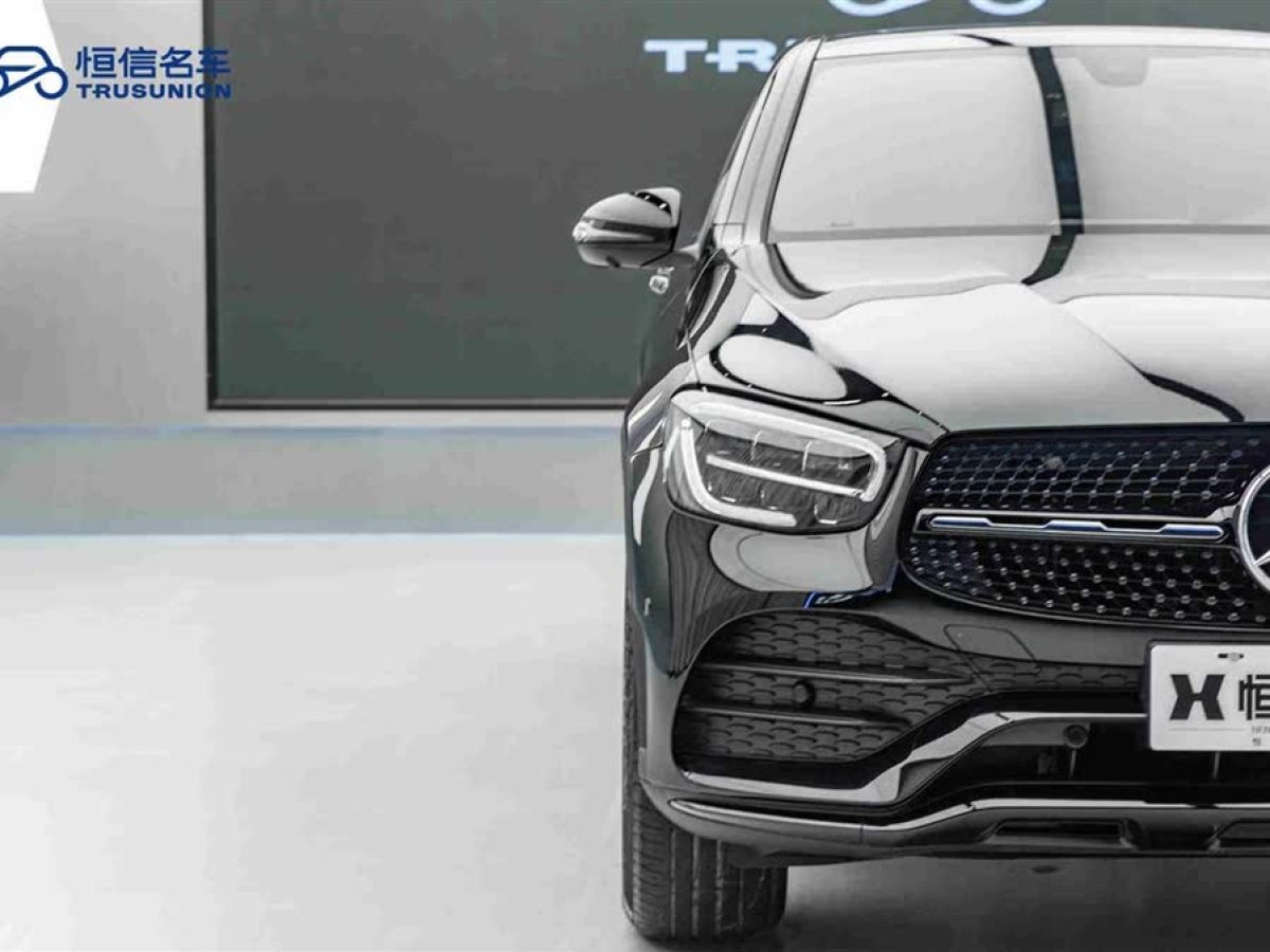 奔馳 奔馳GLC  2021款 GLC 260 4MATIC 轎跑SUV圖片