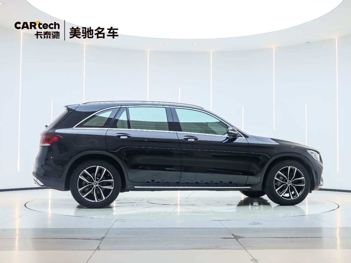 2019年12月奔馳 奔馳GLC  2020款 GLC 300 L 4MATIC 動感型