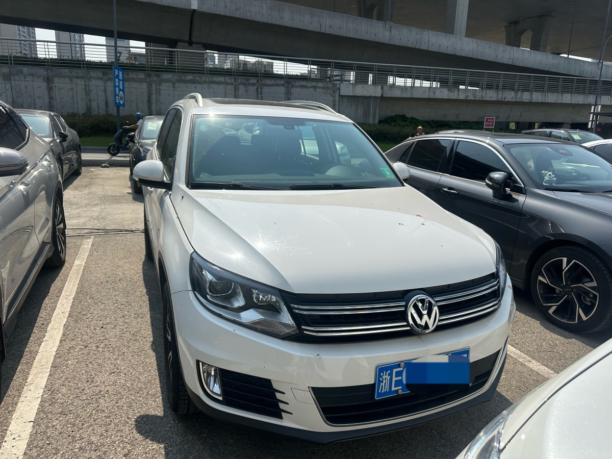 大眾 途觀  2016款 300TSI 自動(dòng)兩驅(qū)豪華版圖片