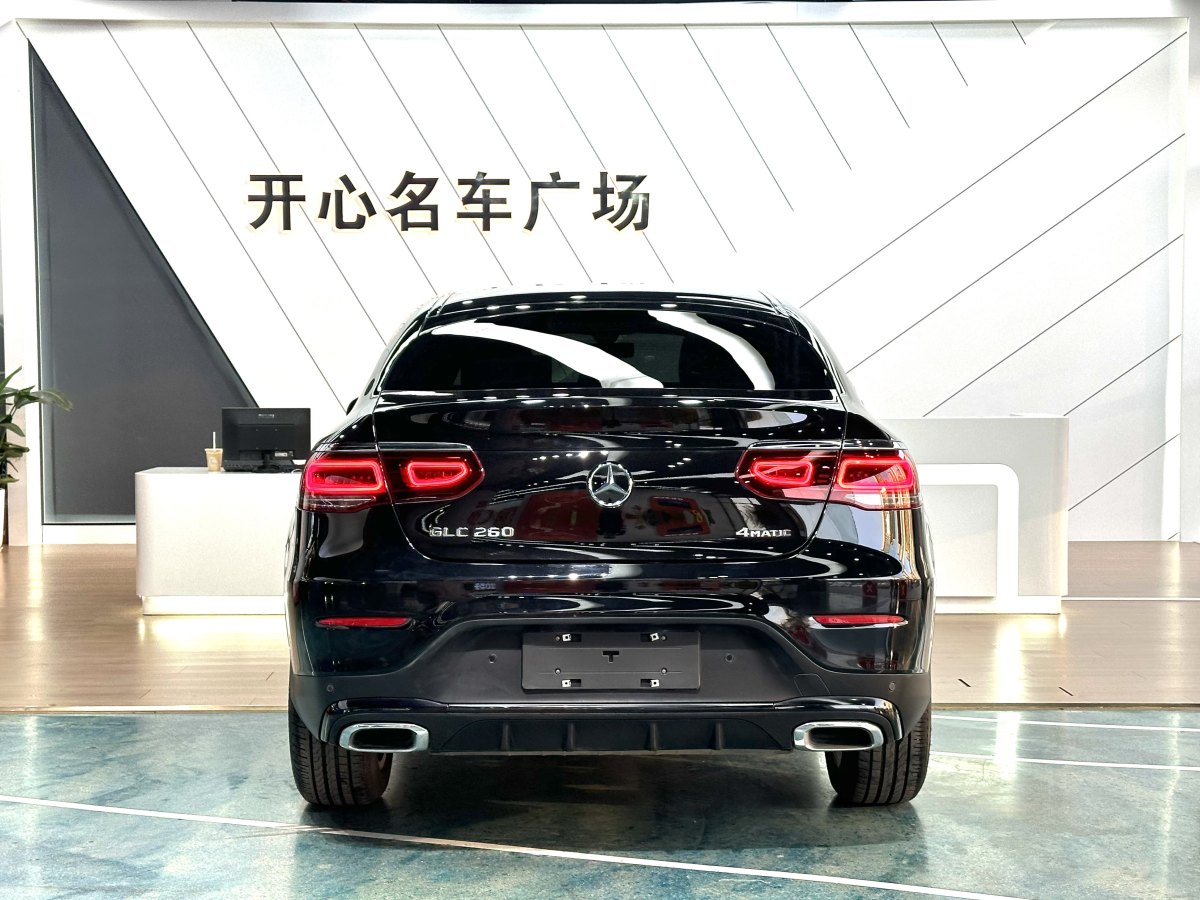 奔馳 奔馳GLC  2021款 GLC 260 4MATIC 轎跑SUV圖片