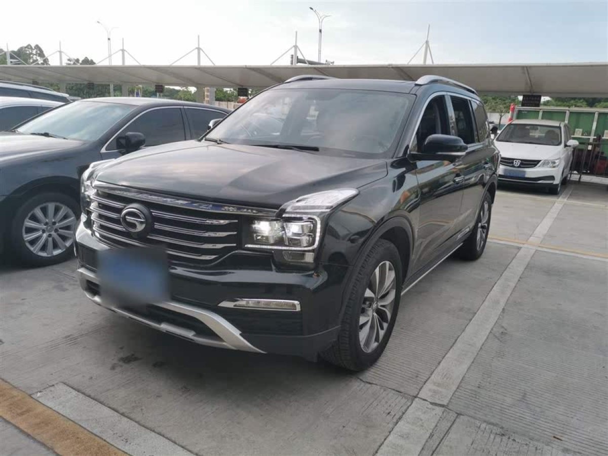 廣汽傳祺 GS8  2017款 320T 兩驅(qū)豪華智聯(lián)版圖片