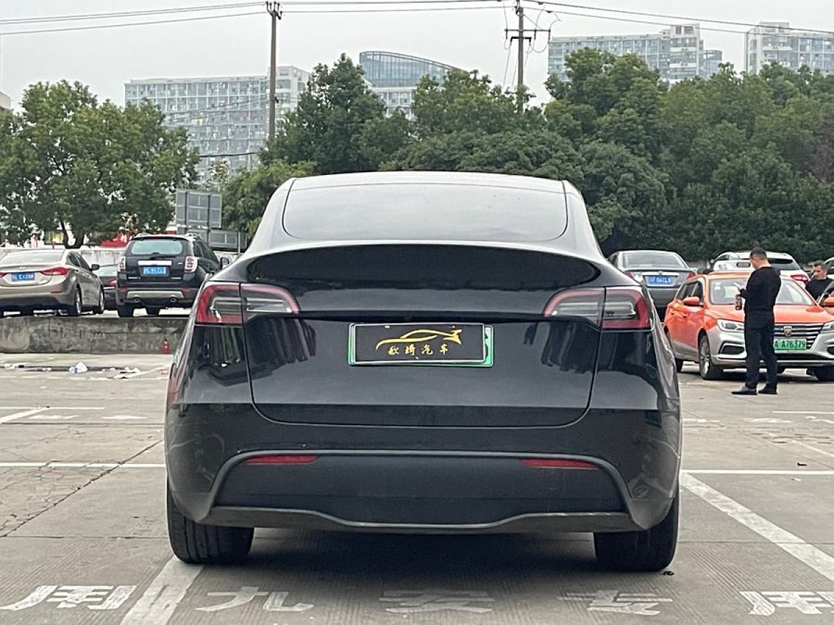 特斯拉 Model Y  2020款 改款 長(zhǎng)續(xù)航后輪驅(qū)動(dòng)版圖片