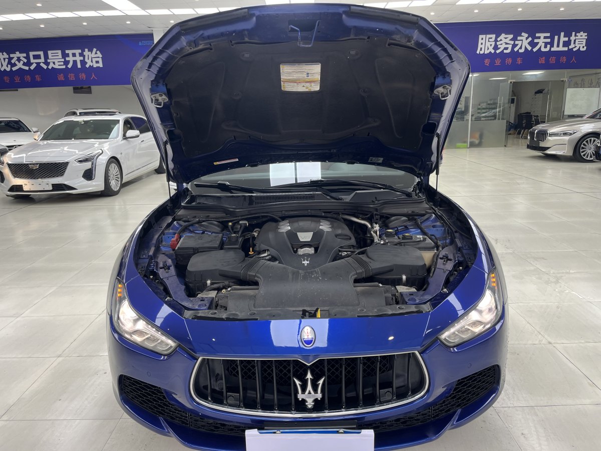 瑪莎拉蒂 Ghibli  2014款 3.0T 標(biāo)準(zhǔn)版圖片