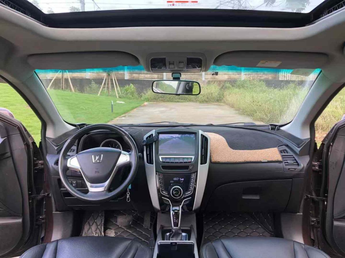 納智捷 優(yōu)6 SUV  2014款 1.8T 智尊型圖片