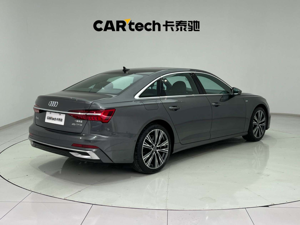 奧迪 奧迪A6L  2024款 45 TFSI 臻選動感型圖片