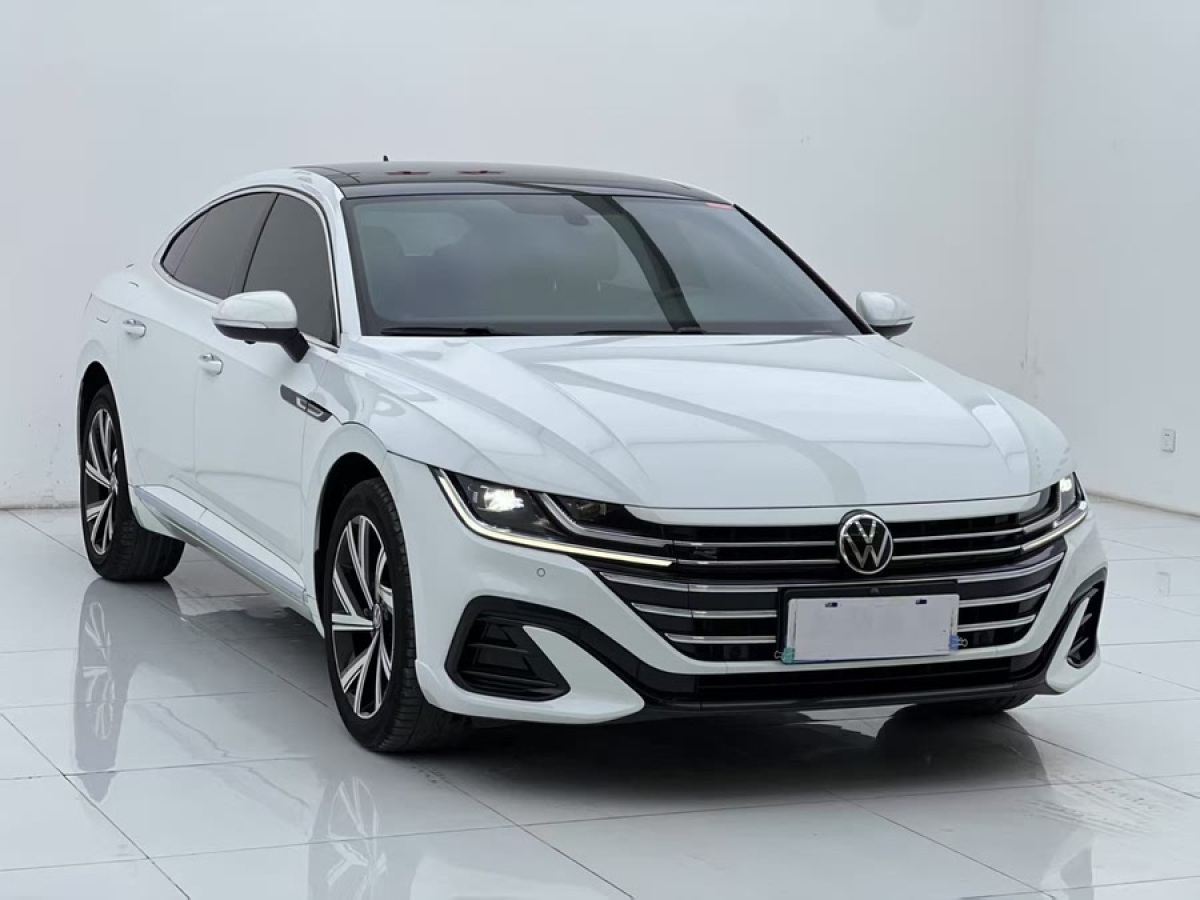 大眾 一汽-大眾CC  2023款 改款 330TSI 炫目版圖片