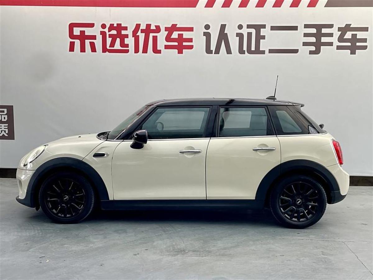 MINI MINI  2015款 1.5T COOPER Excitement 五門版圖片