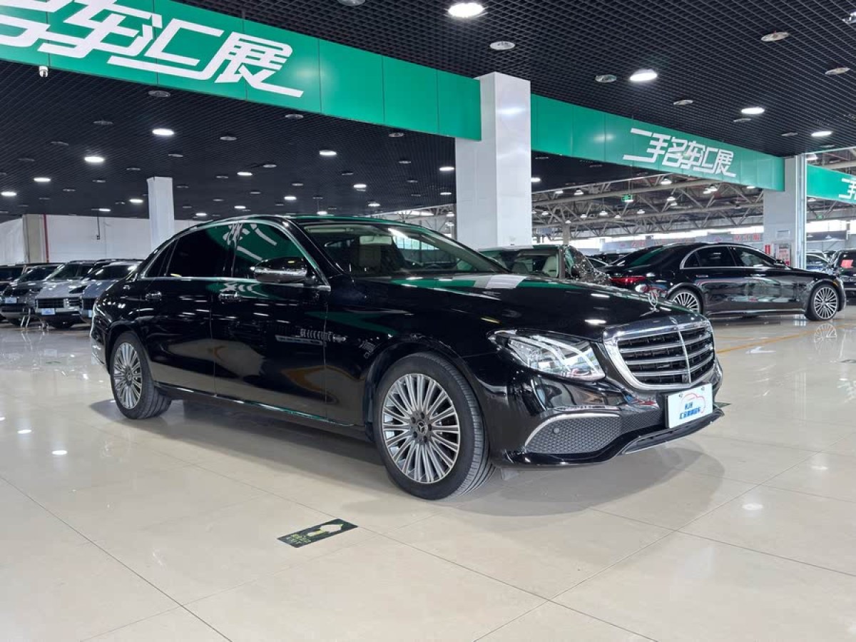 奔馳 奔馳E級(jí)  2020款 改款 E 300 L 殊享版圖片