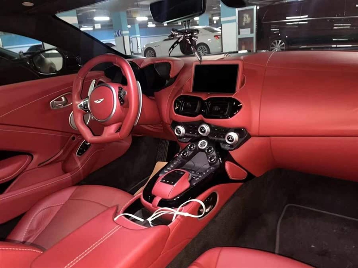 阿斯頓·馬丁 V8 Vantage  2020款 4.0T V8 Coupe圖片