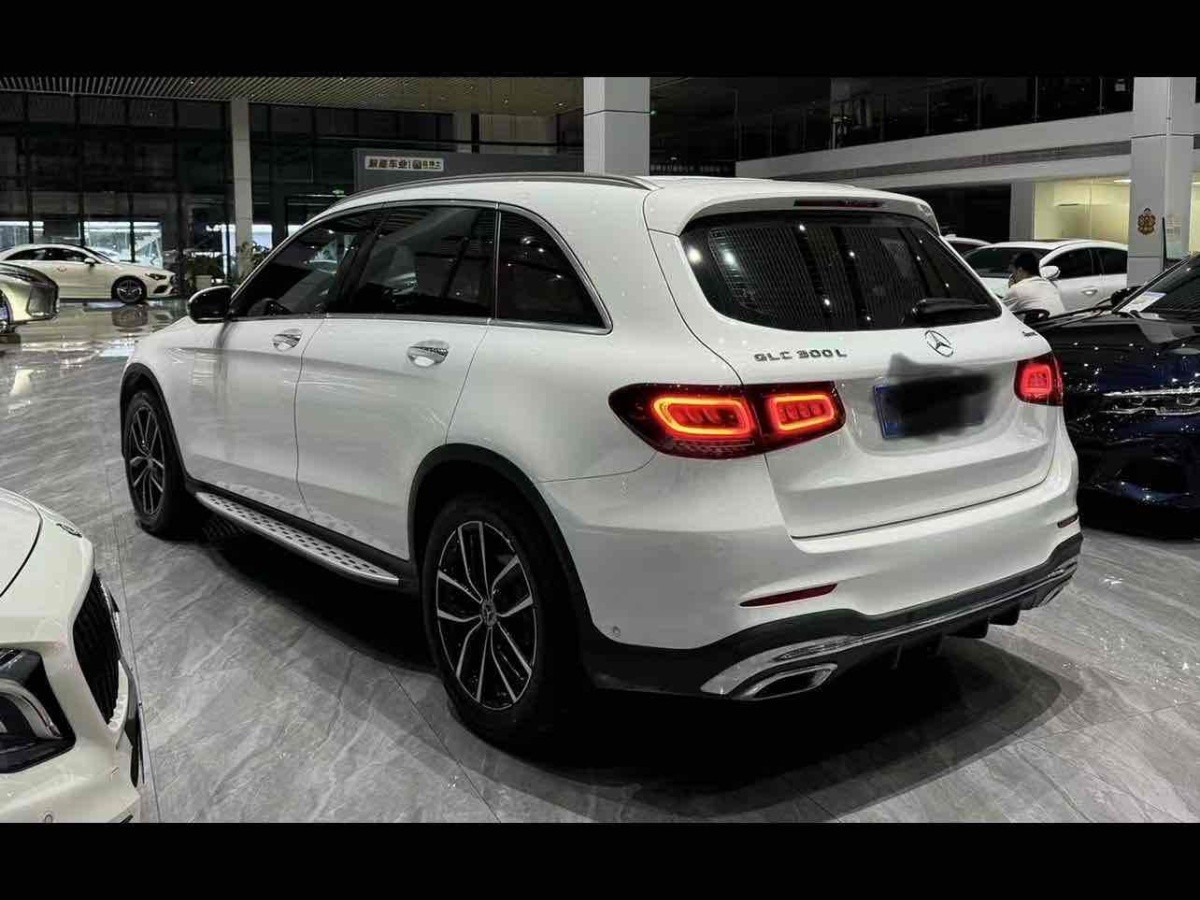 2020年9月奔馳 奔馳GLC  2020款 GLC 300 L 4MATIC 動(dòng)感型