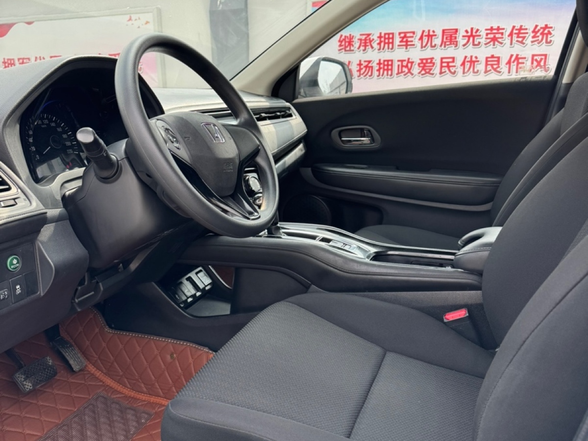 2016年03月本田 缤智  2015款 1.5L CVT两驱舒适型