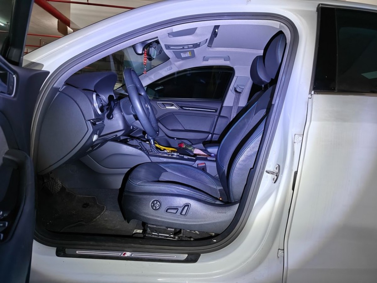 奥迪 奥迪A3  2017款 Limousine 35 TFSI 时尚型图片