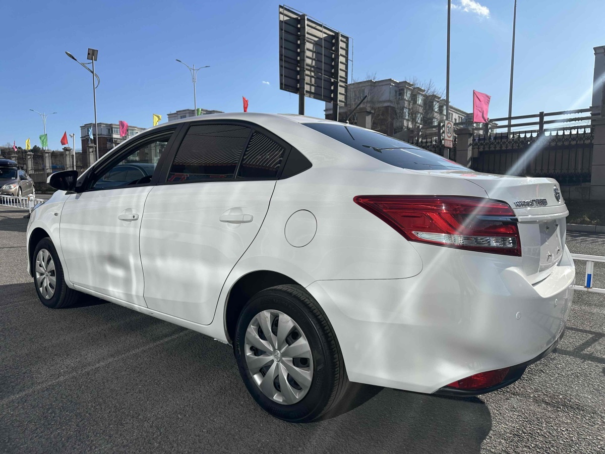 豐田 YARiS L 致享  2020款 1.5L CVT領(lǐng)先版圖片