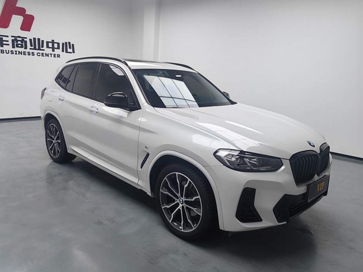 2021年11月寶馬 寶馬X3  2022款 xDrive30i 領(lǐng)先型 M曜夜套裝