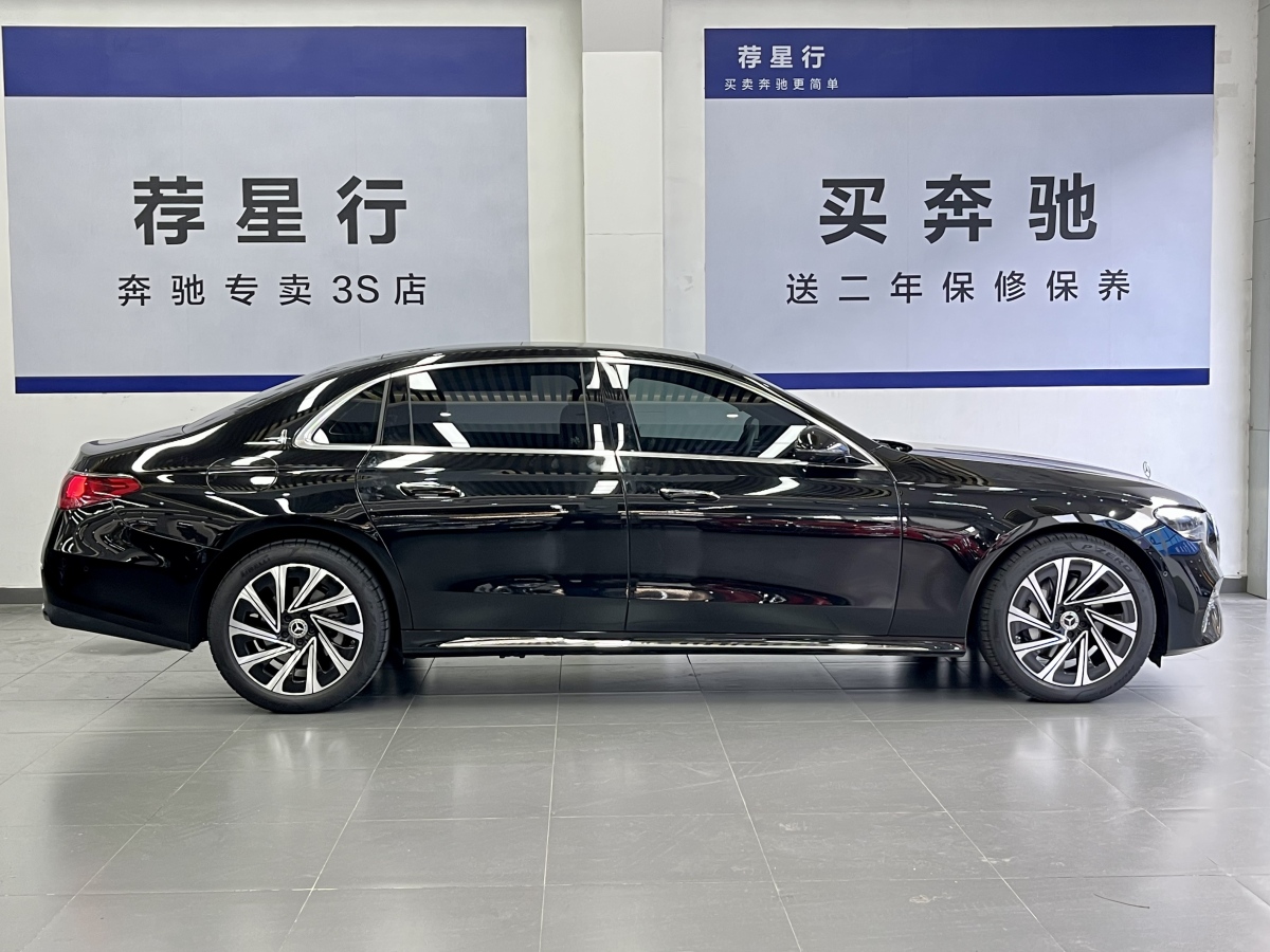 奔馳 奔馳E級(jí)  2024款 E 300 L 豪華型圖片