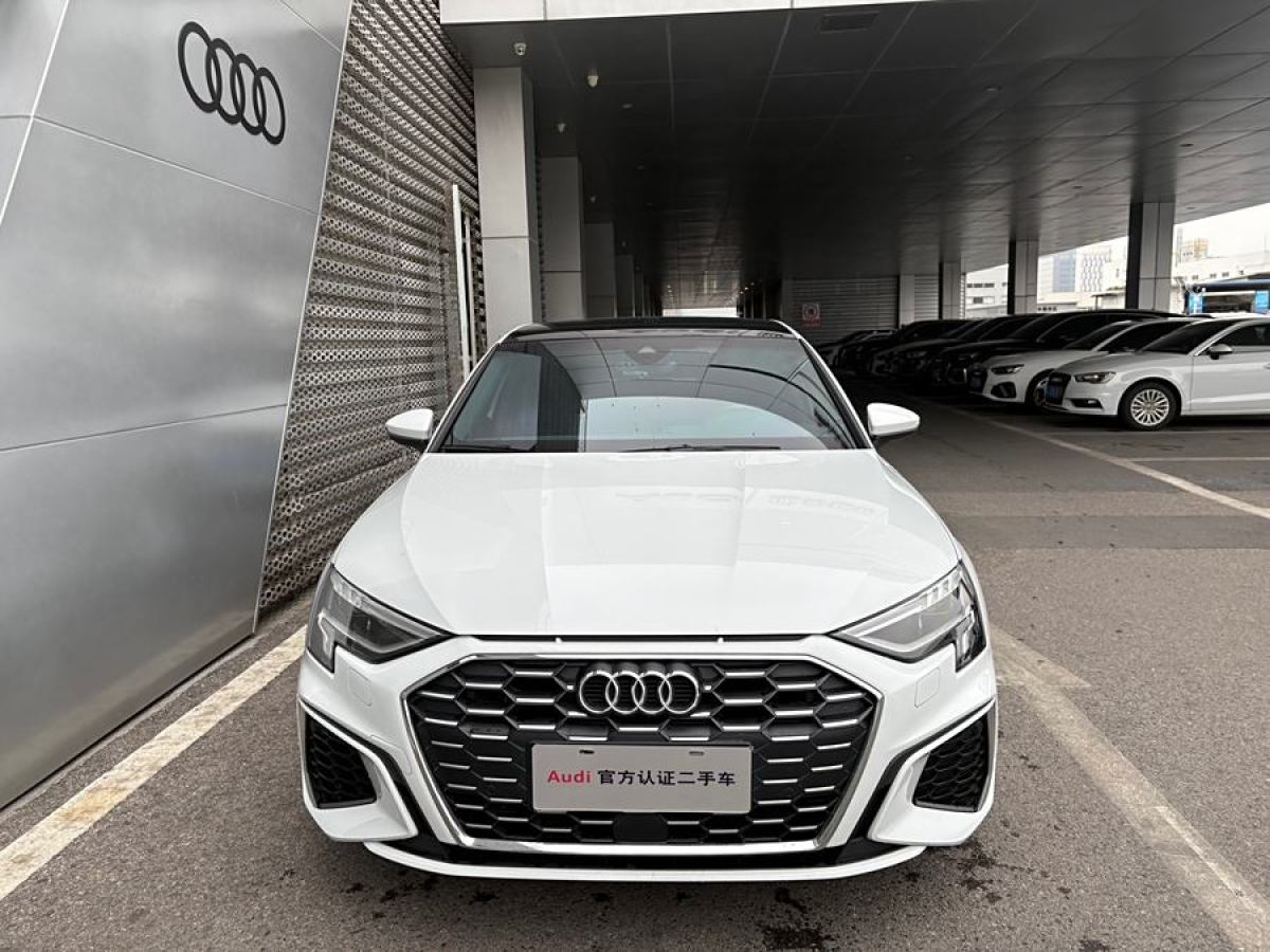 奧迪 奧迪A3  2021款 Sportback 35 TFSI 時(shí)尚運(yùn)動(dòng)型圖片