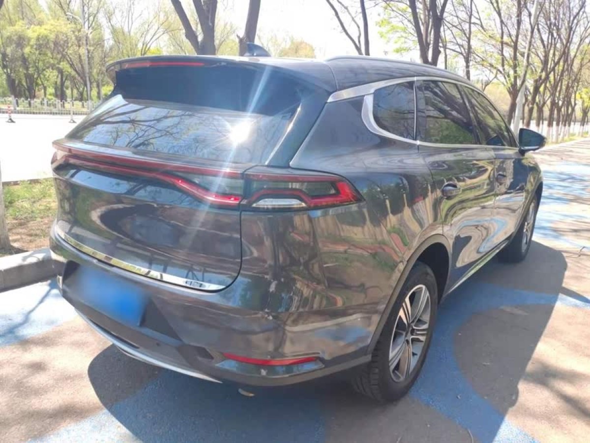 比亞迪 唐  2018款 2.0T 自動(dòng)智聯(lián)尊悅型 7座圖片