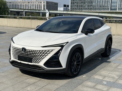 2022年2月 長(zhǎng)安 UNI-T 2.0T 領(lǐng)航型圖片