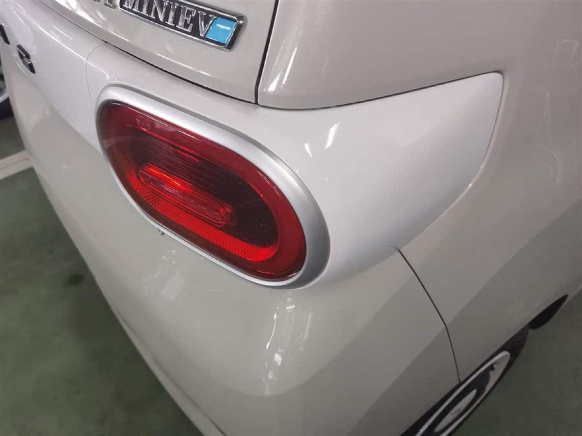 五菱 宏光MINIEV  2024款 第三代 215km 青春版圖片