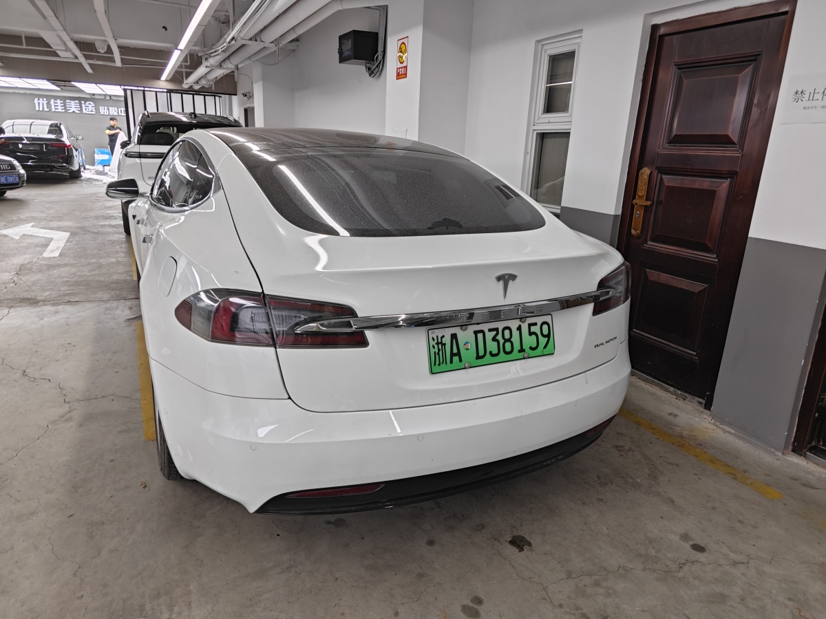 特斯拉 Model S  2019款 長續(xù)航版圖片