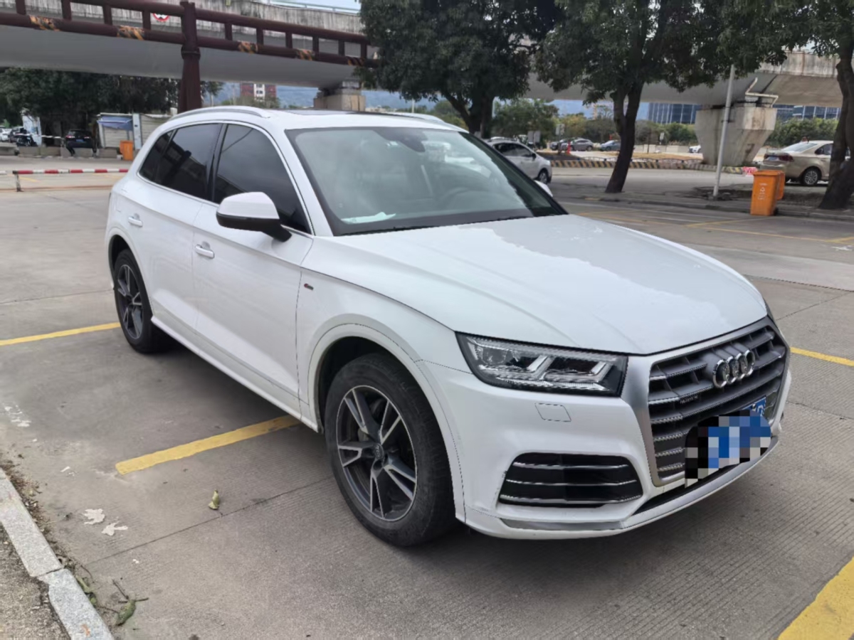 奧迪 奧迪Q5L  2020款 改款 40 TFSI 榮享時尚型圖片