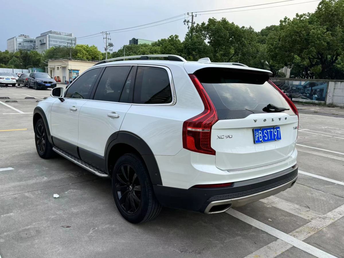 沃尔沃 XC90  2015款 T6 智雅版 7座图片