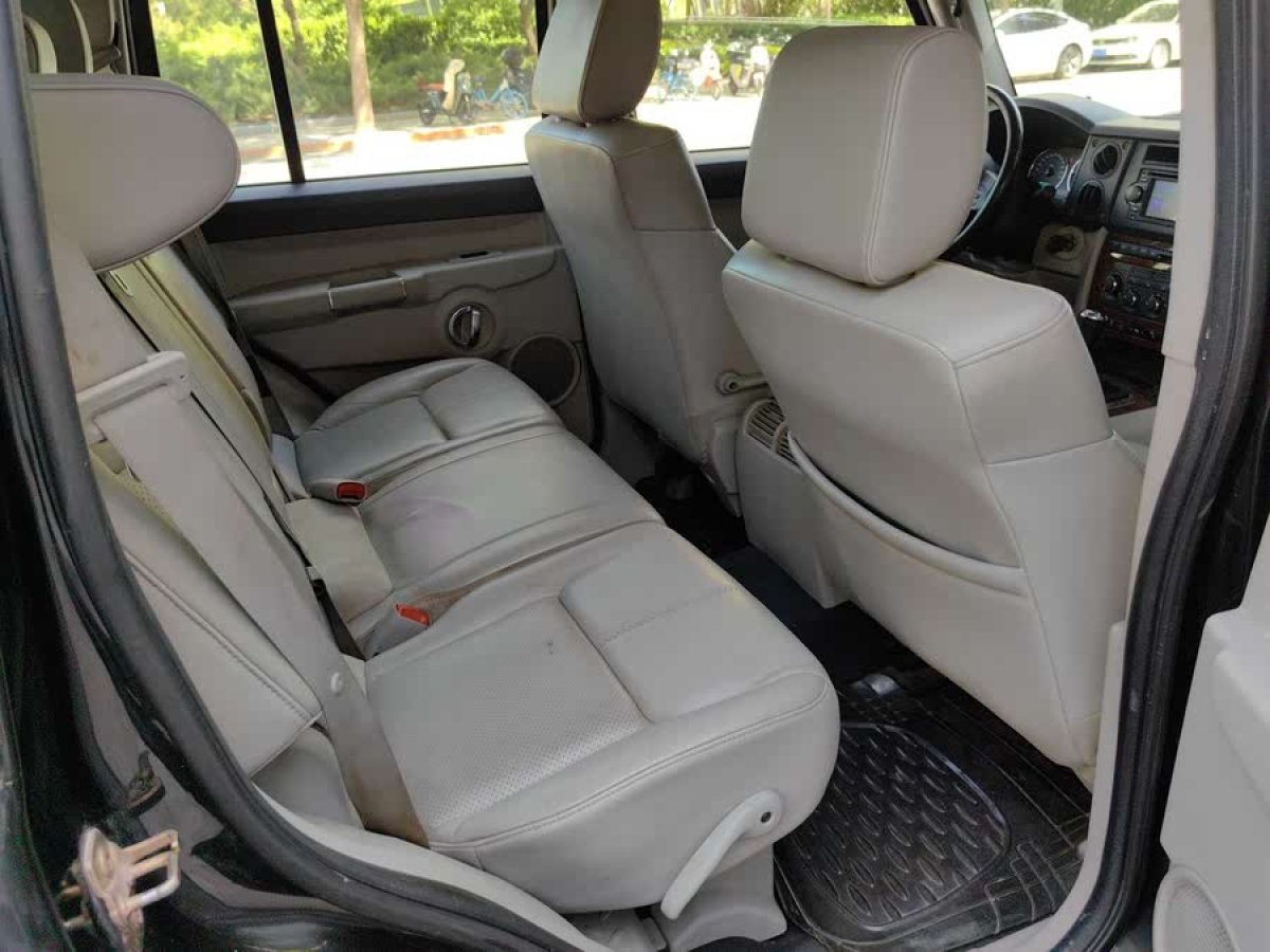 Jeep 指揮官經(jīng)典  2007款 4.7圖片