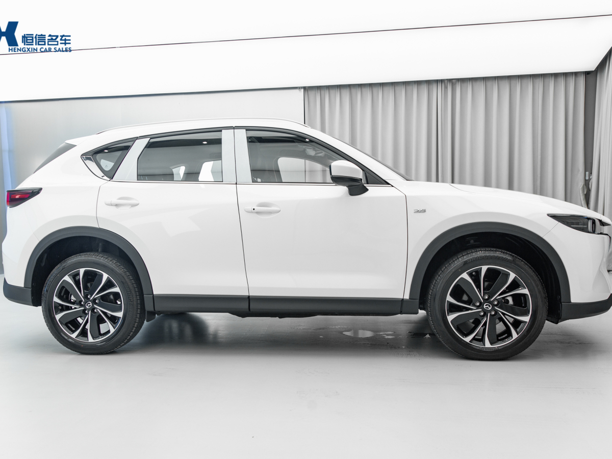 馬自達(dá) CX-5  2022款 2.5L 自動(dòng)兩驅(qū)智尊型圖片