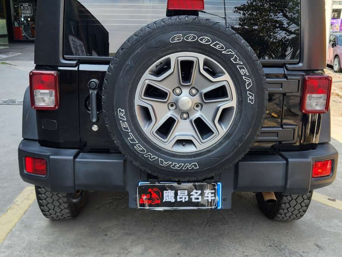 Jeep 牧馬人  2015款 3.6L Rubicon 四門版圖片