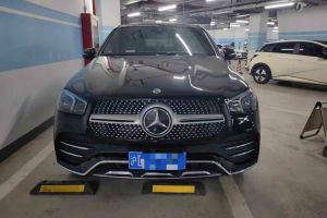 奔驰GLC 奔驰 GLC 300 4MATIC 轿跑SUV